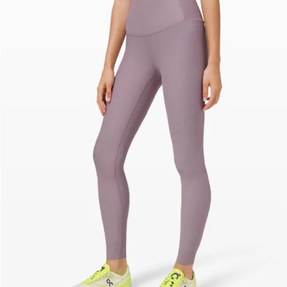 Lululemon Zoned In HR Tight 27 || sz 4